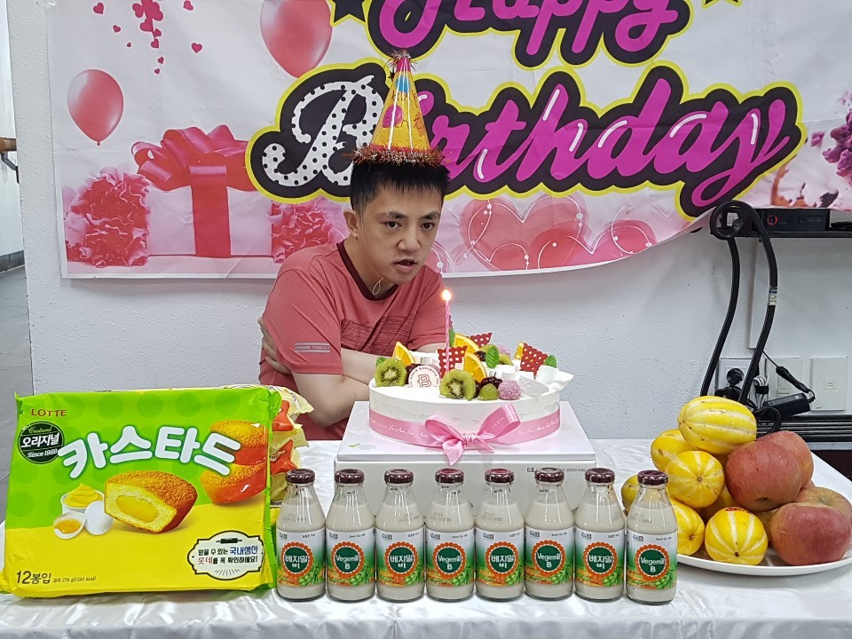 2019년 08월 거주인 생일파티