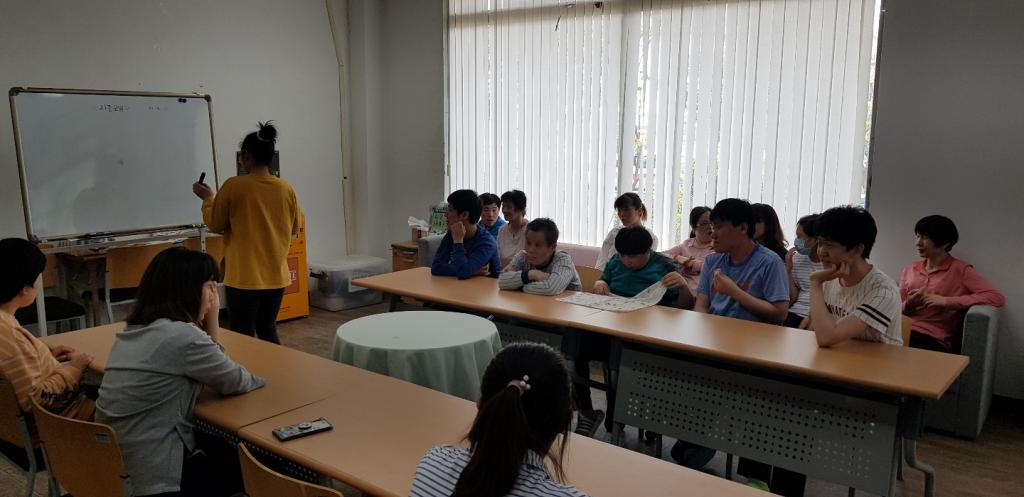 이야기소리 회의