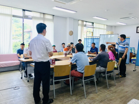 태양봉사회에서 점심식사 ( 자장면, 짬뽕, 탕수육)로 수고해 주셨습니다.