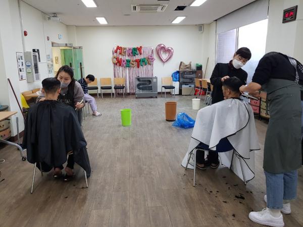 2023년 1월_이.미용 자원봉사